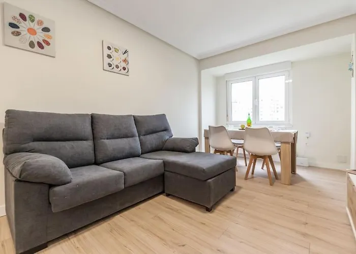 Modern Apartment In Oviedo With Views