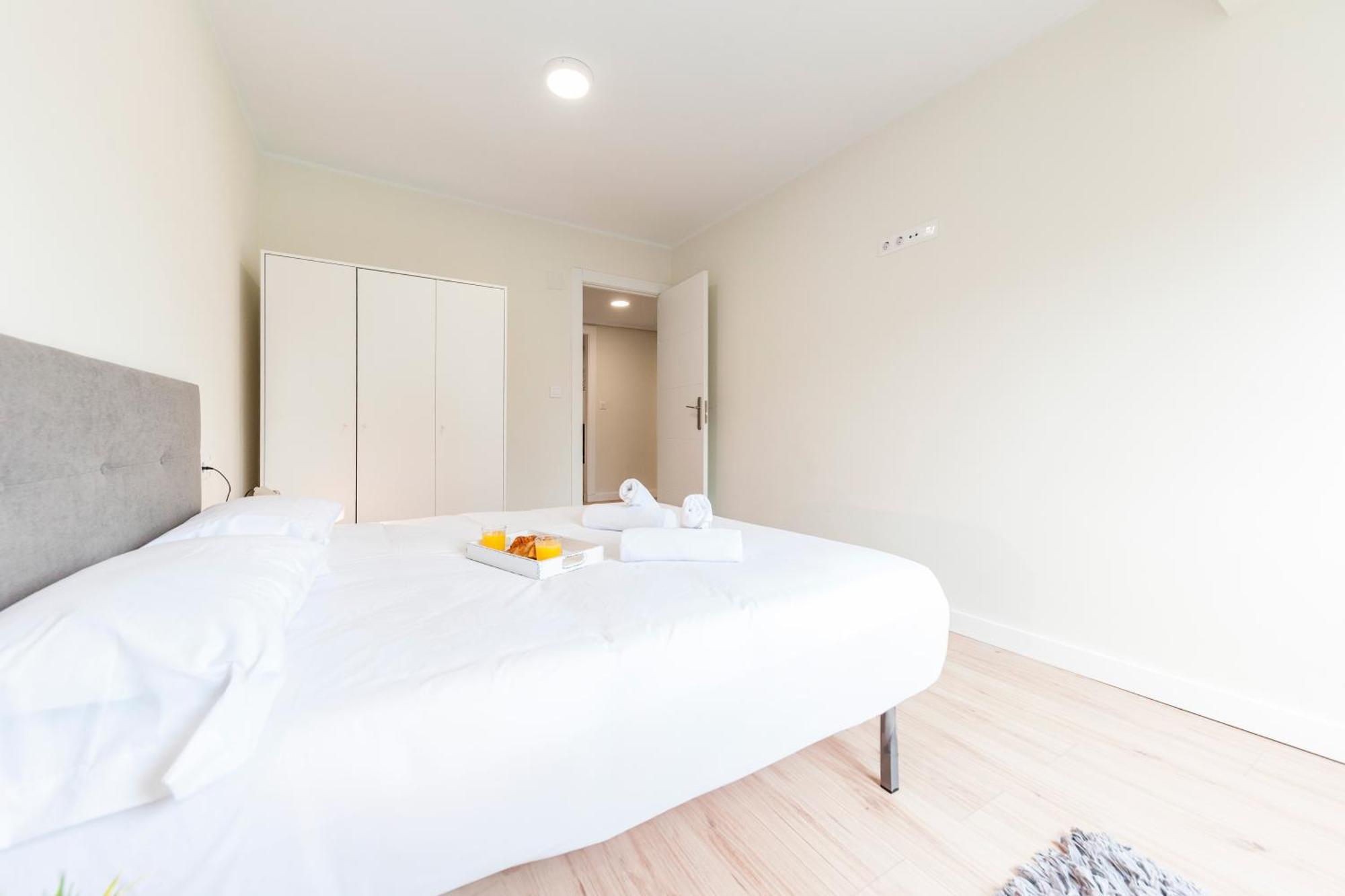 Modern In With Views * Oviedo